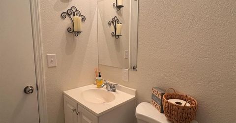 2042 Tully Rd #9, Hughson, CA 95326 Photo