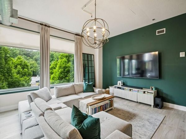 3820 Roswell Road NE, Unit 308, Atlanta, GA 30342