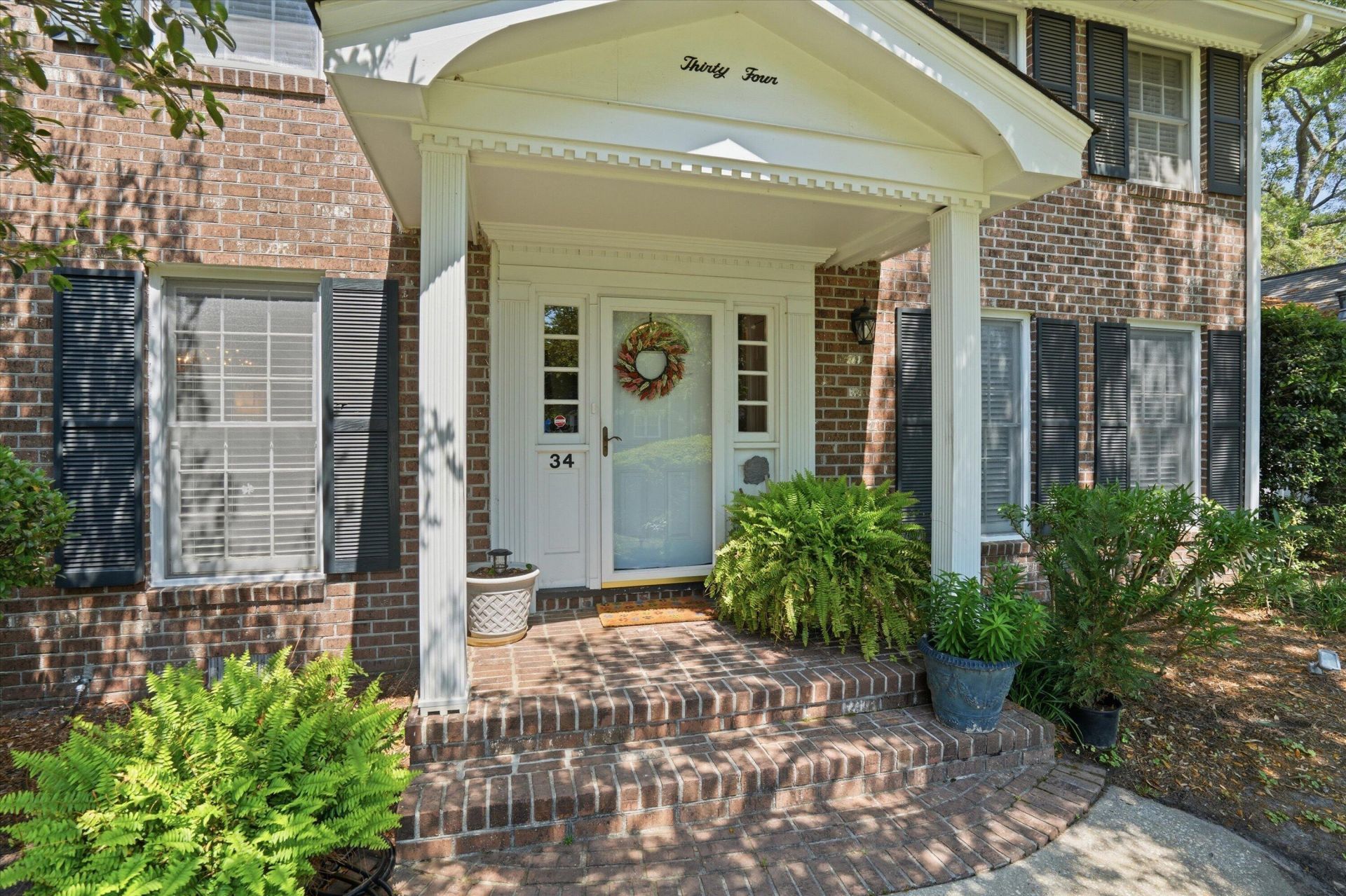 34 Sussex Road Photo 6