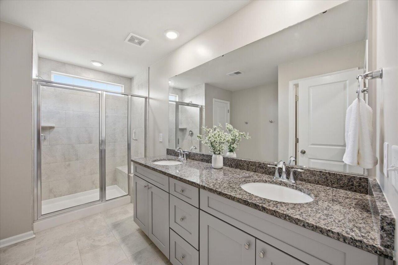 1316 Berry Grove Drive Photo 24
