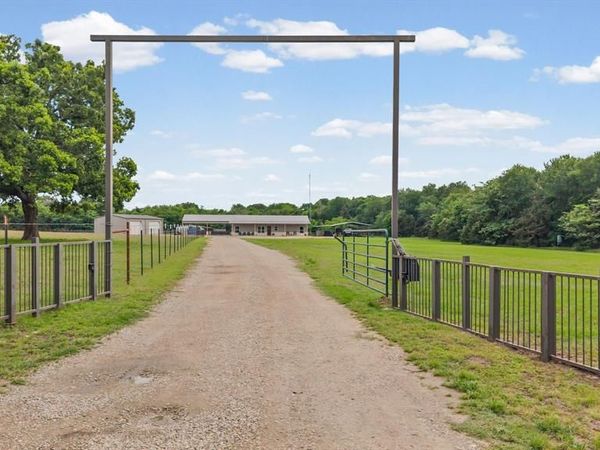 1149 Signal Road, Quinlan, TX 75474