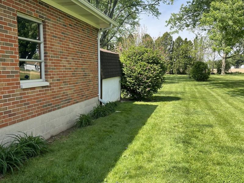 4931 Bosart Road, Springfield, OH 45503 Photo 5