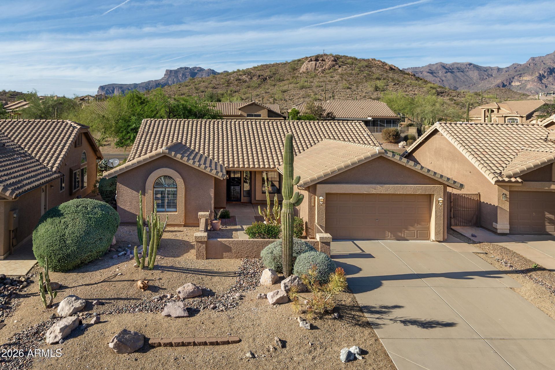 8442 E Golden Cholla Drive, Gold Canyon, AZ 85118 Main Photo