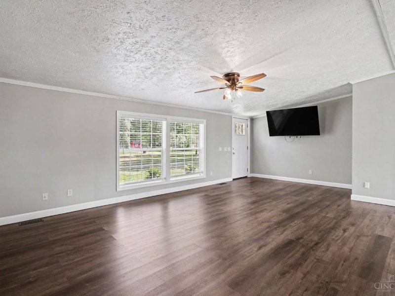 16742 Gum Lane, Sterling Twp, OH 45176 Photo 3