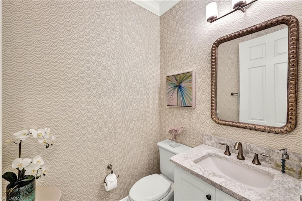 4560 Colony Villas Dr, Unit 1701, Bonita Springs, FL 34134 Photo
