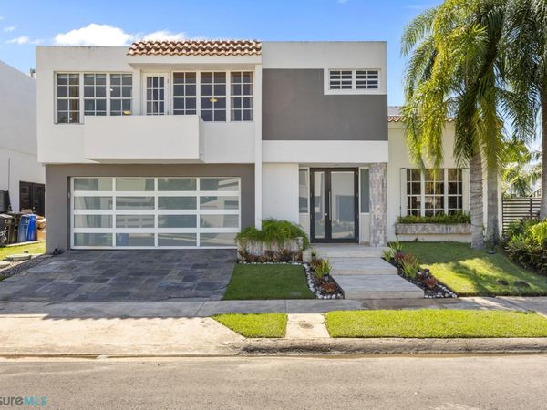6 CALLE ADONIDIA, Guaynabo, PR 00969
