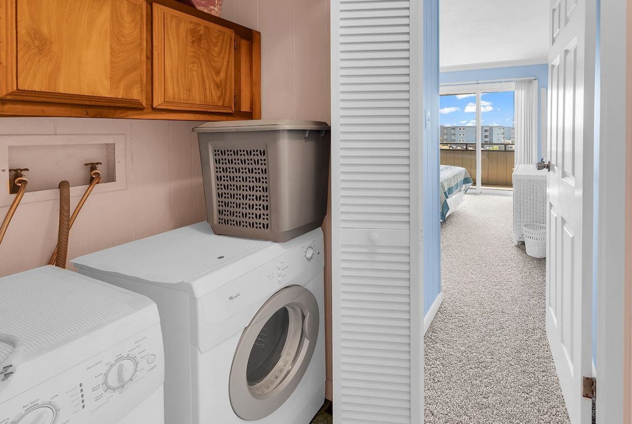 9501 Shore Dr.  Photo 14