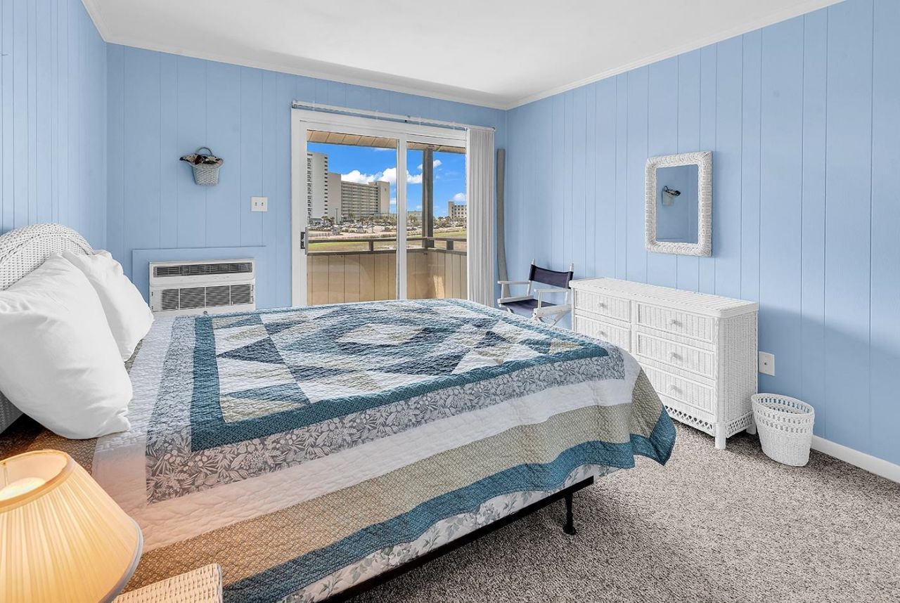 9501 Shore Dr.  Photo 19