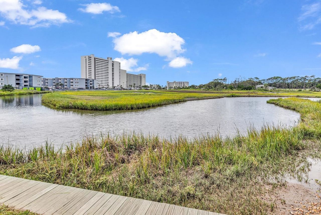 9501 Shore Dr.  Photo 28