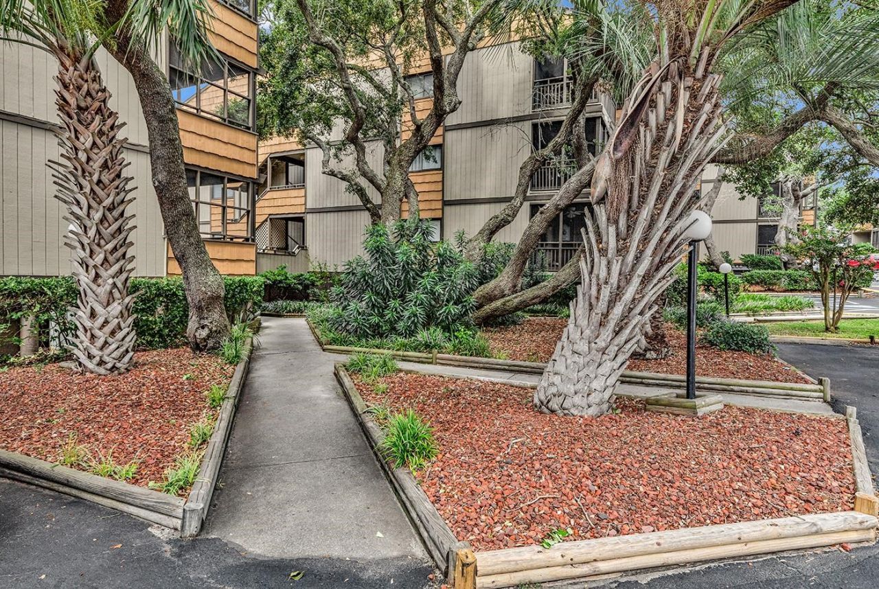 9501 Shore Dr.  Photo 32