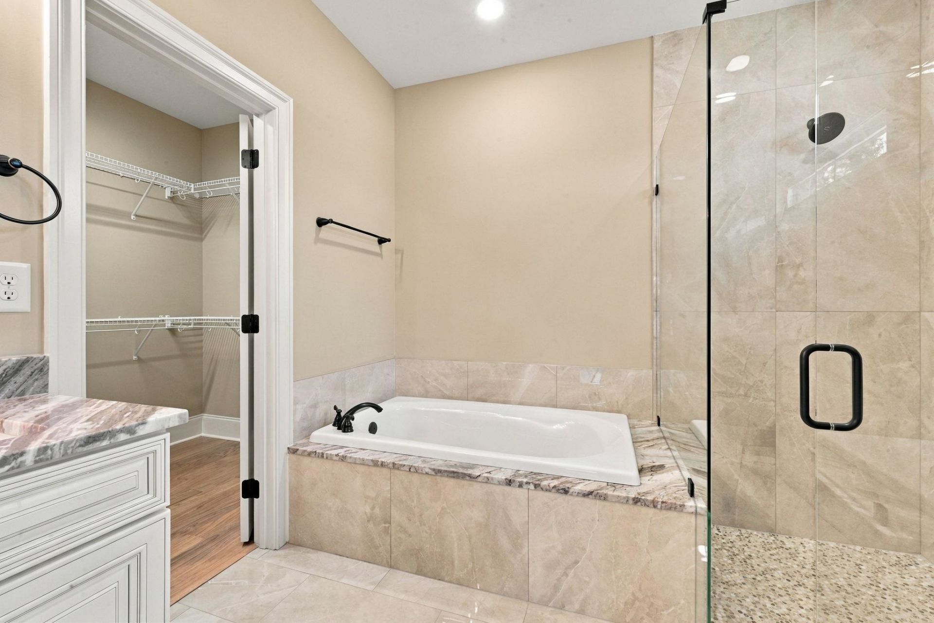 454 Pompano Court Photo 35