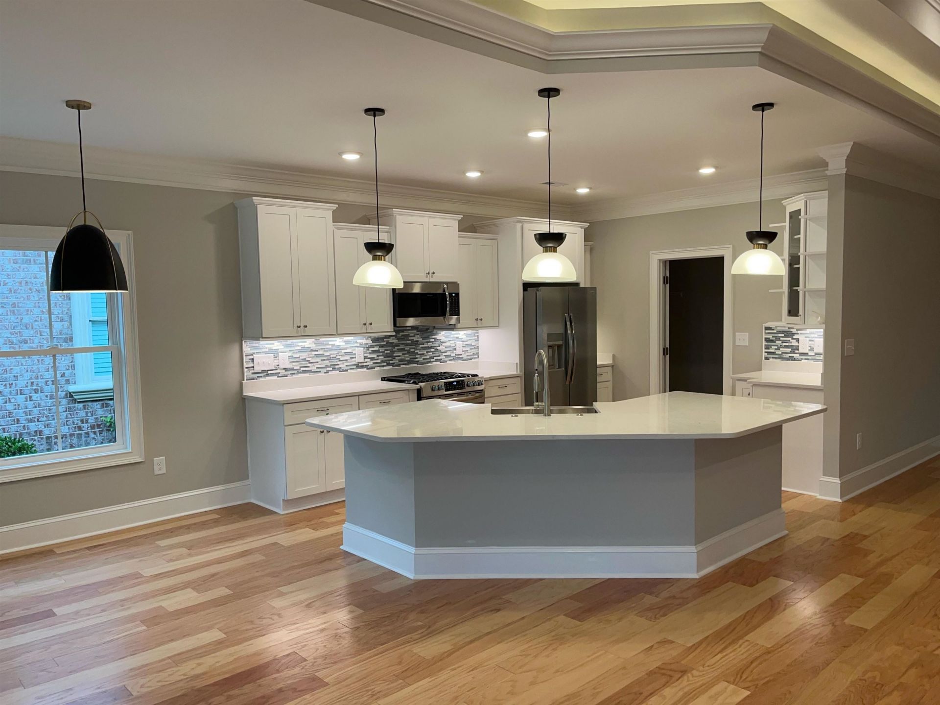 454 Pompano Court  Photo 6