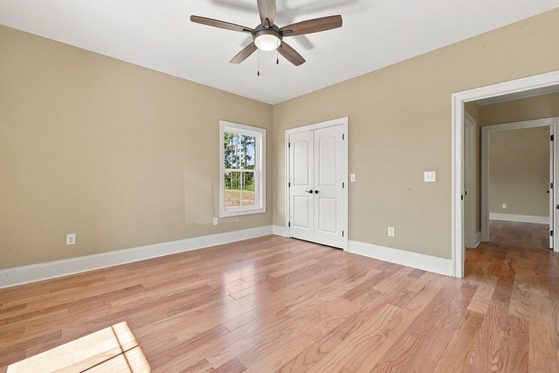 454 Pompano Court Photo 6