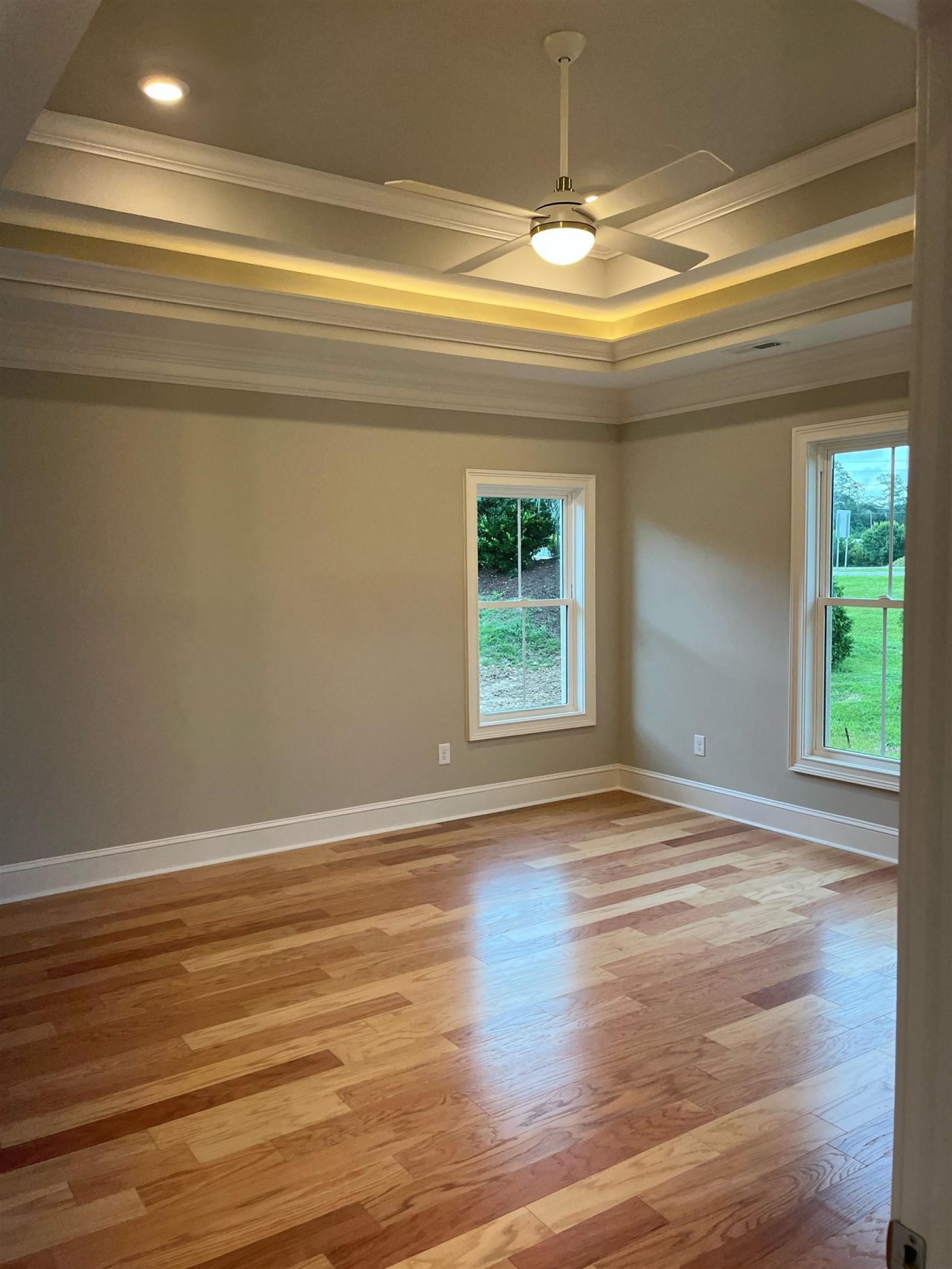 454 Pompano Court  Photo 9
