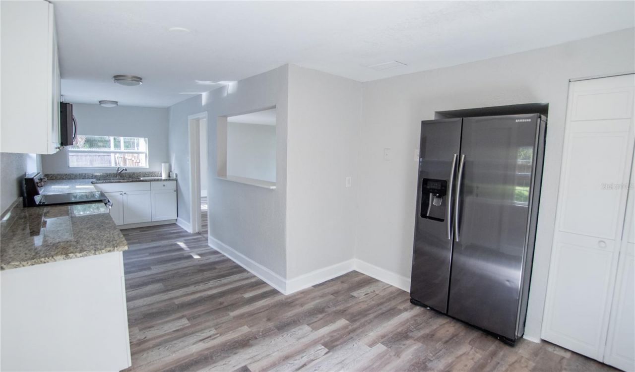 4710 W Price Avenue, Tampa, FL 33611 Photo