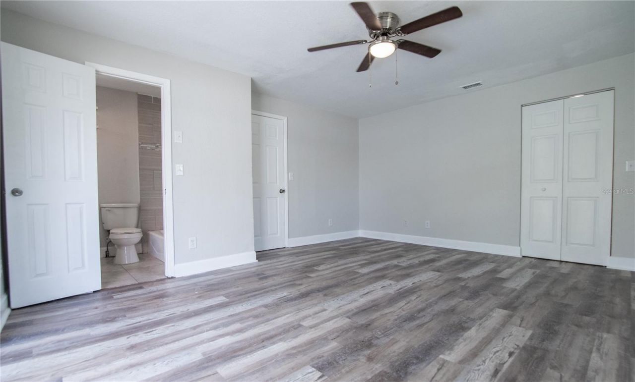 4710 W Price Avenue, Tampa, FL 33611 Photo