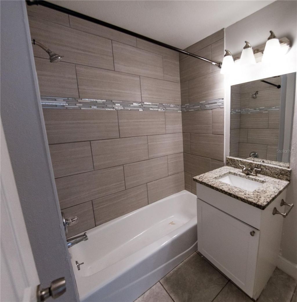 4710 W Price Avenue, Tampa, FL 33611 Photo
