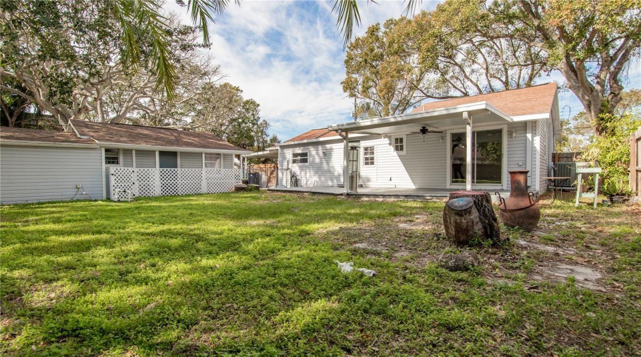 4710 W Price Avenue, Tampa, FL 33611 Photo