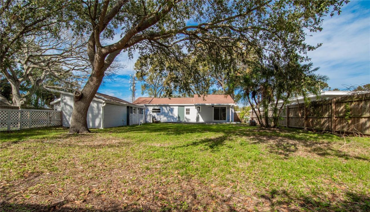 4710 W Price Avenue, Tampa, FL 33611 Photo