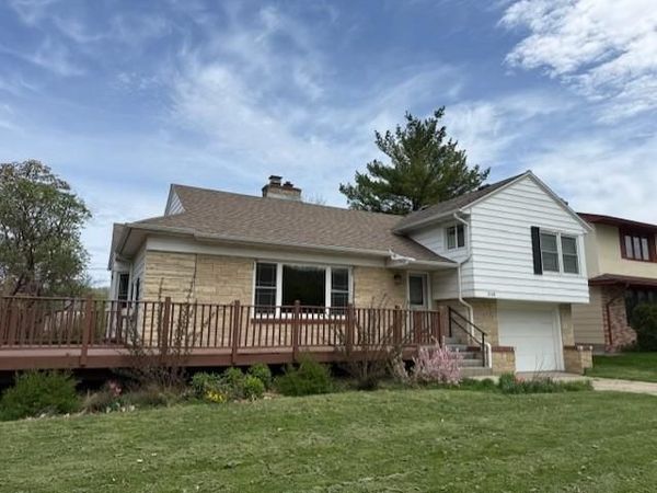 318 W Lake Street, Winona, MN 55987