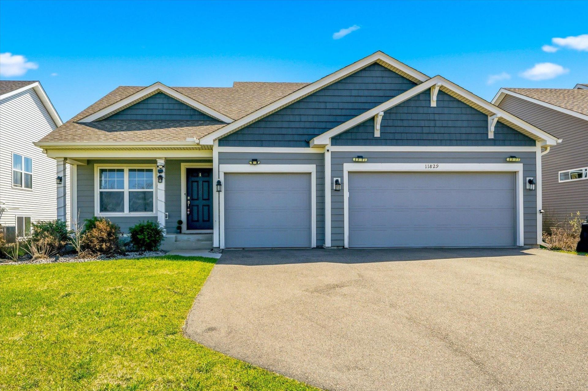 11829 71st Street NE, Albertville, MN 55301