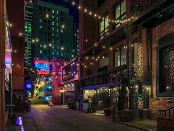 211 3rd Ave N, Nashville, TN 37201