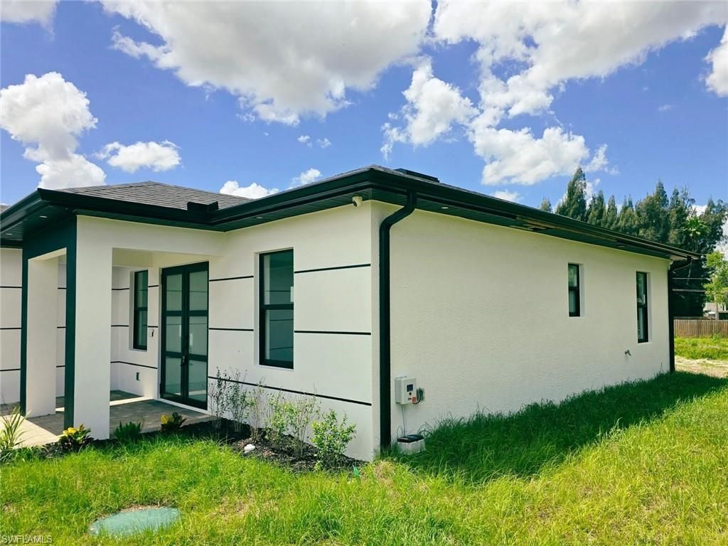 1411 Moore Ave , Lehigh Acres, FL 33972 Photo