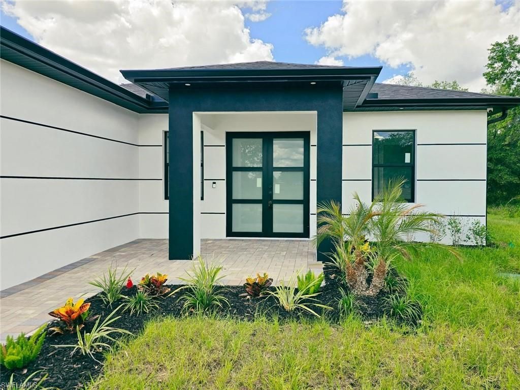 1411 Moore Ave , Lehigh Acres, FL 33972 Photo