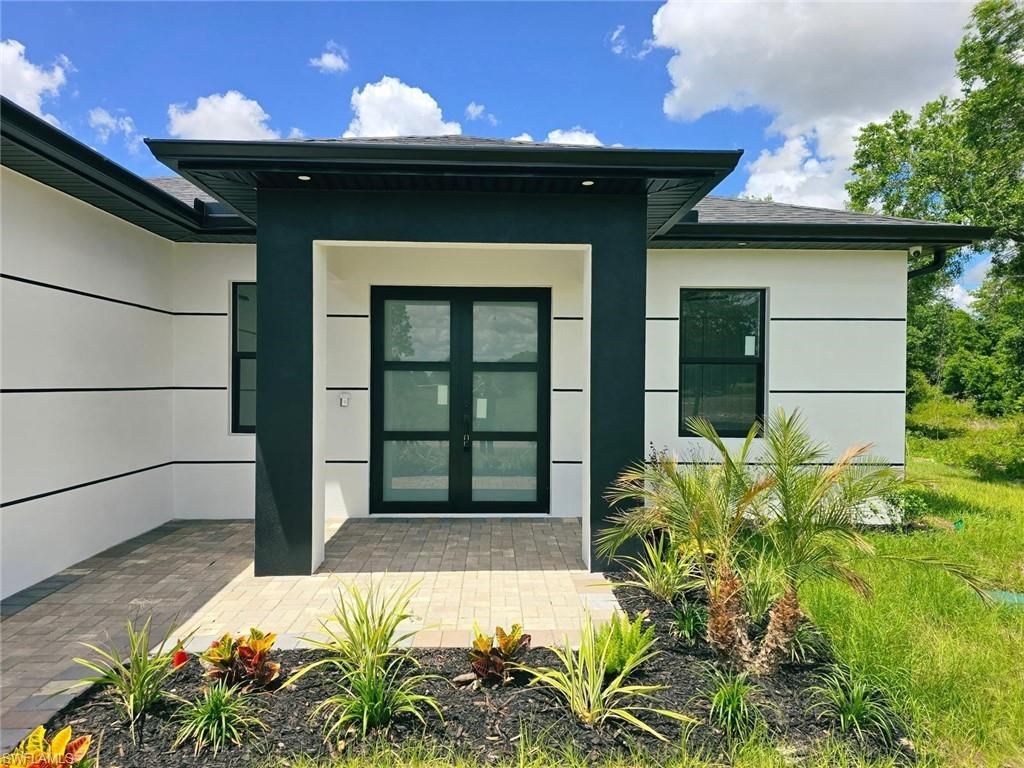 1411 Moore Ave , Lehigh Acres, FL 33972 Photo