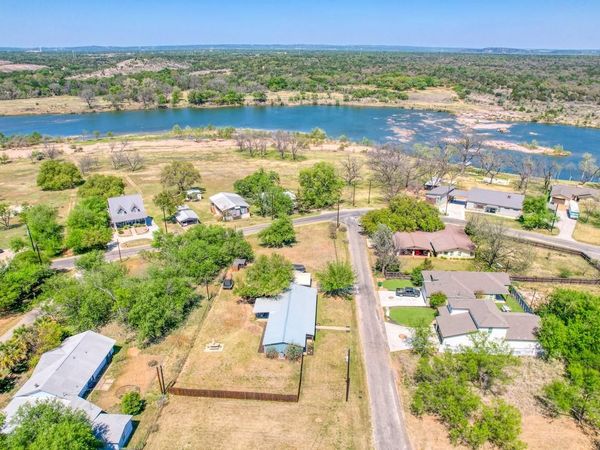 874 Pine LN, Cottonwood Shores, TX 78639