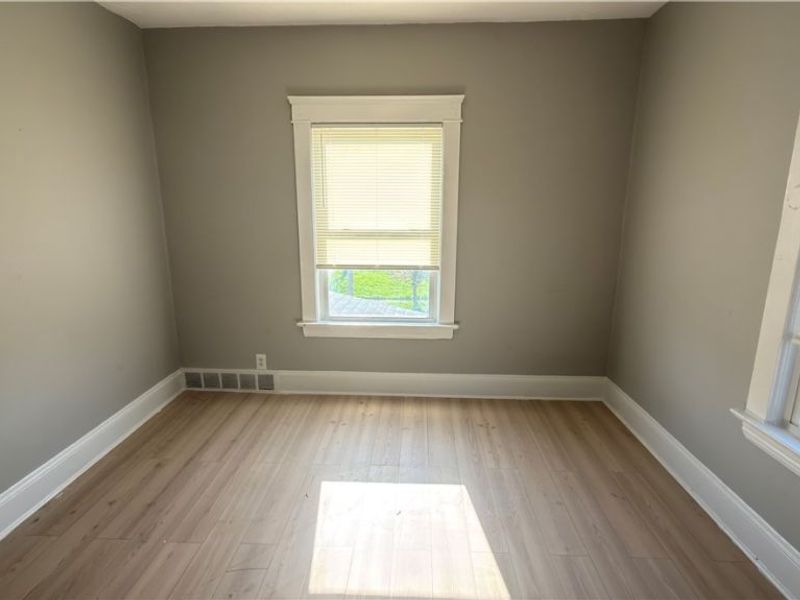 3581 E 149th Street, Cleveland, OH 44120 Photo 10