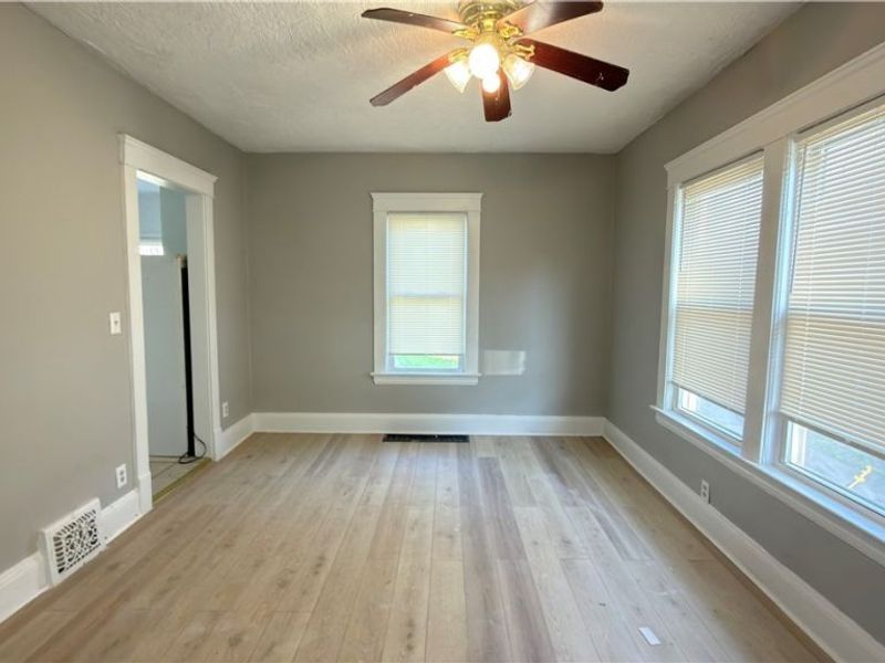 3581 E 149th Street, Cleveland, OH 44120 Photo 4