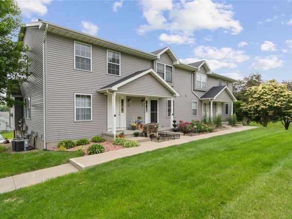 106 Lincoln Avenue , Unit E, Lisbon, IA 52253