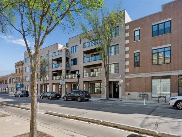 4537 N Clark Street , Unit 3C, Chicago, IL 60640