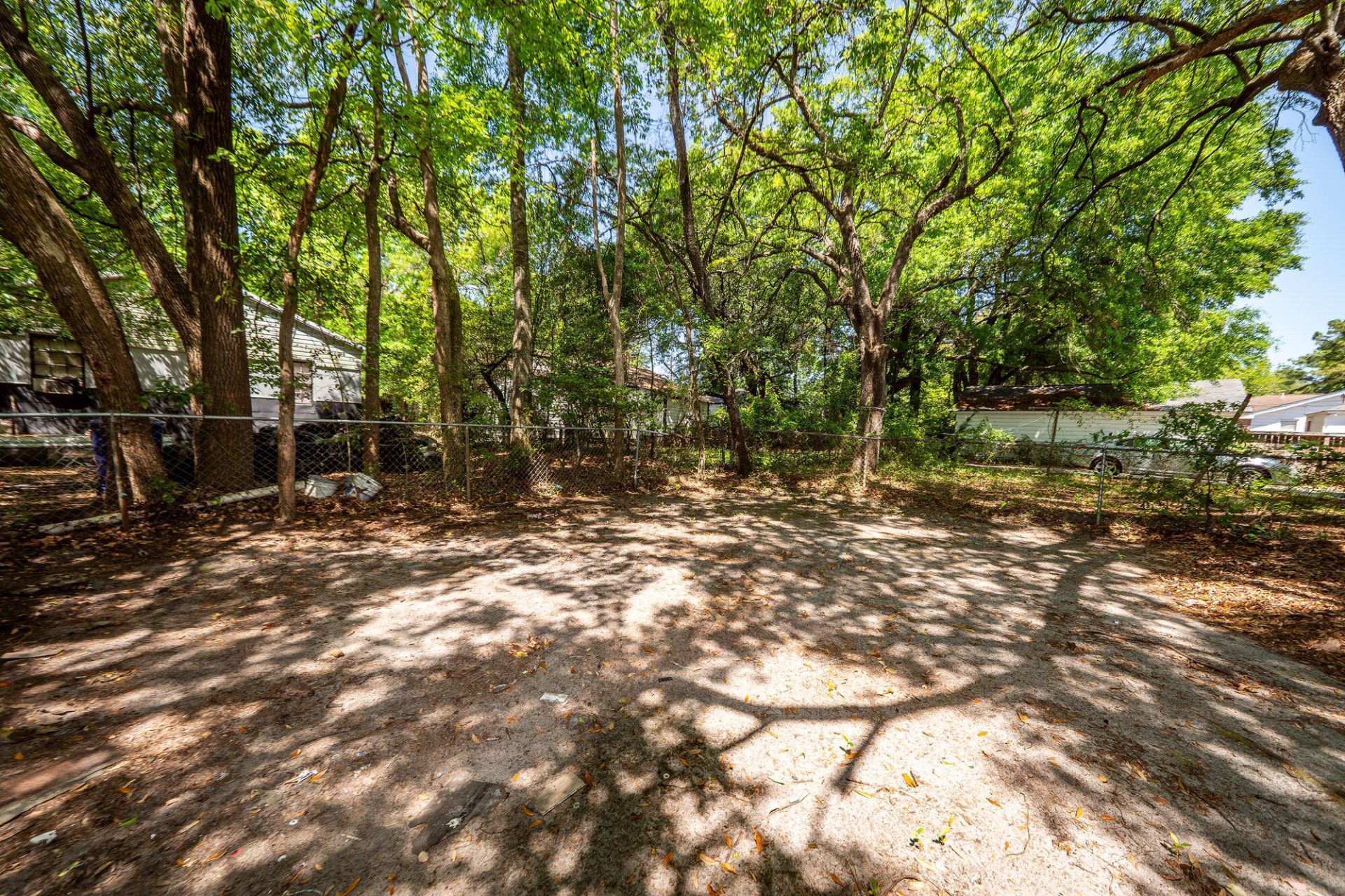 2620 Woodlawn Avenue Photo 29