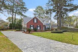 204 Wickford Court photo 4