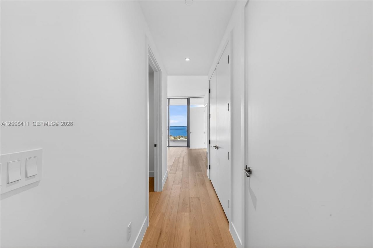 175 SE 25th Road , Unit 1202, Miami, FL 33129 Photo
