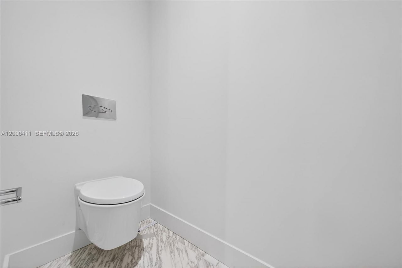 175 SE 25th Road , Unit 1202, Miami, FL 33129 Photo