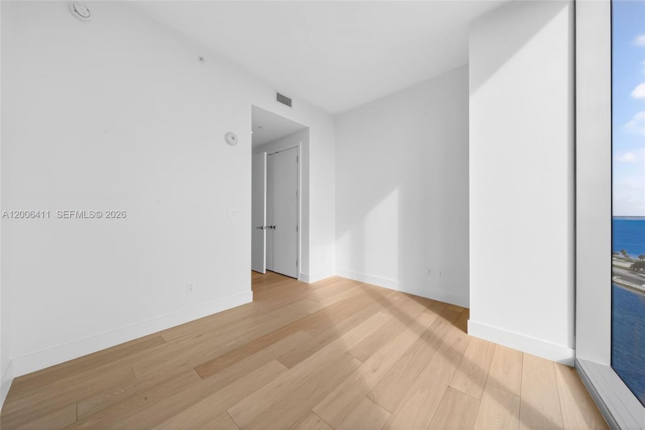 175 SE 25th Road , Unit 1202, Miami, FL 33129 Photo