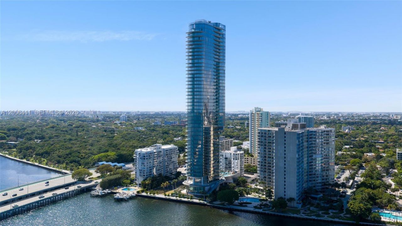 175 SE 25th Road , Unit 1202, Miami, FL 33129 Photo