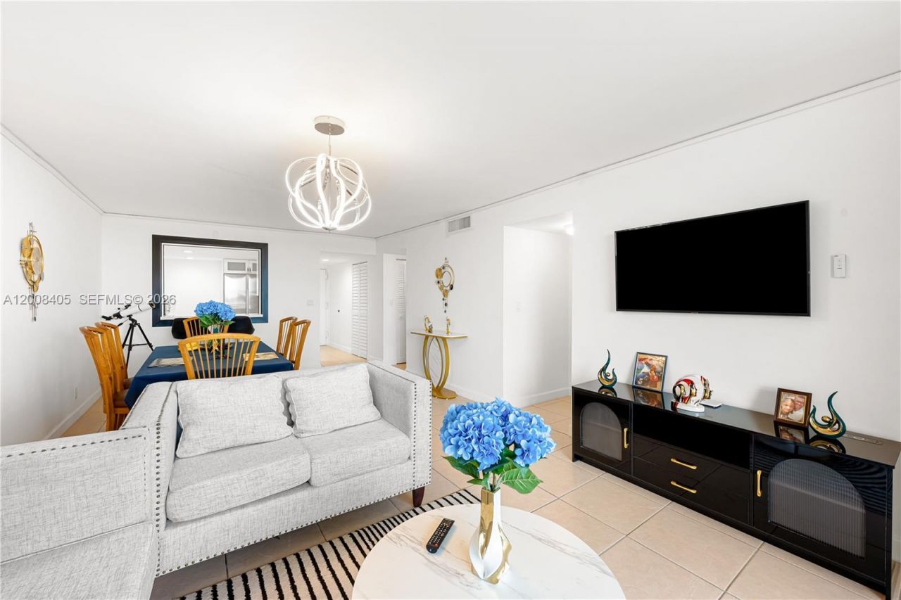 6195 Rock Island Rd , Unit 503, Tamarac, FL 33319 Photo