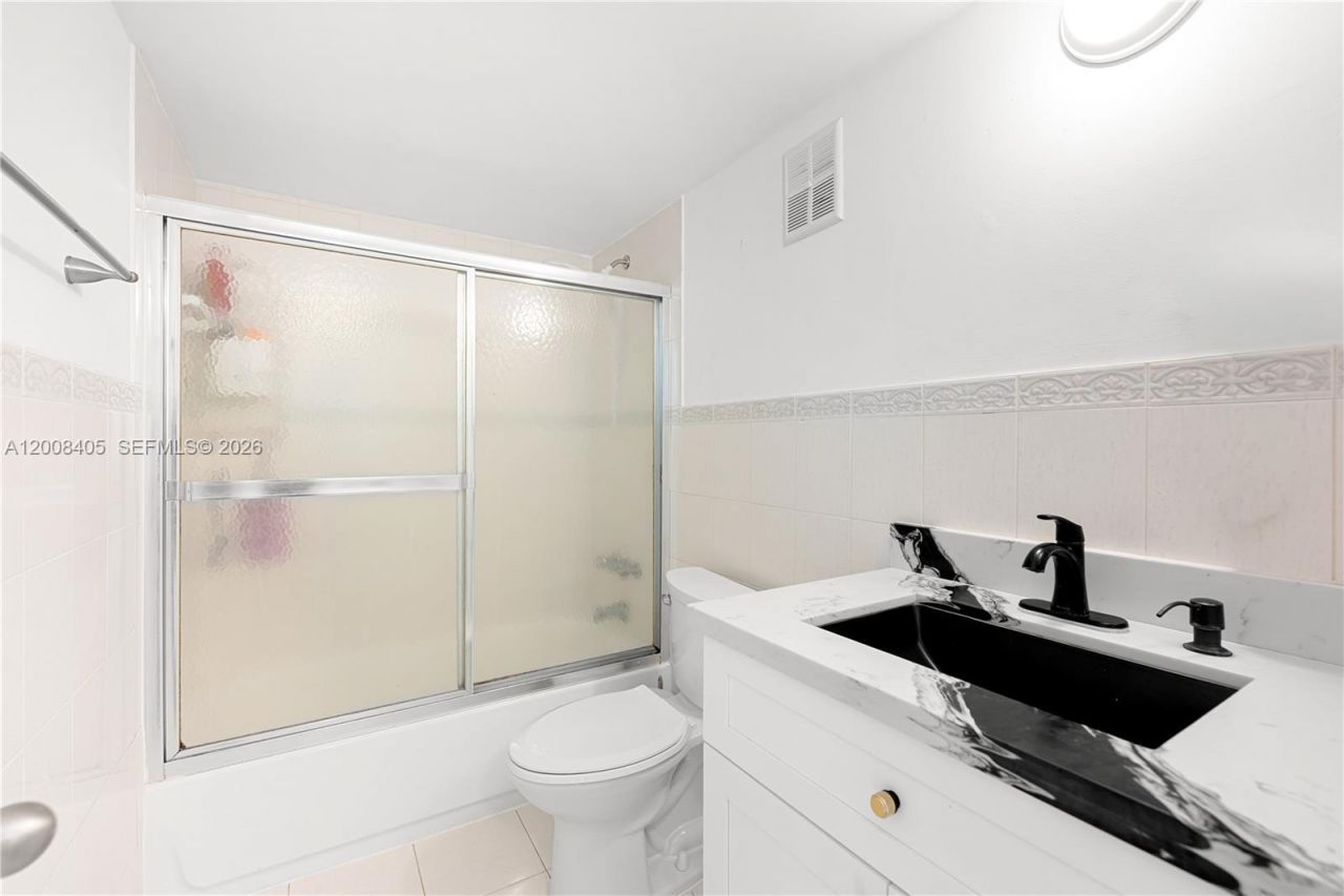 6195 Rock Island Rd , Unit 503, Tamarac, FL 33319 Photo