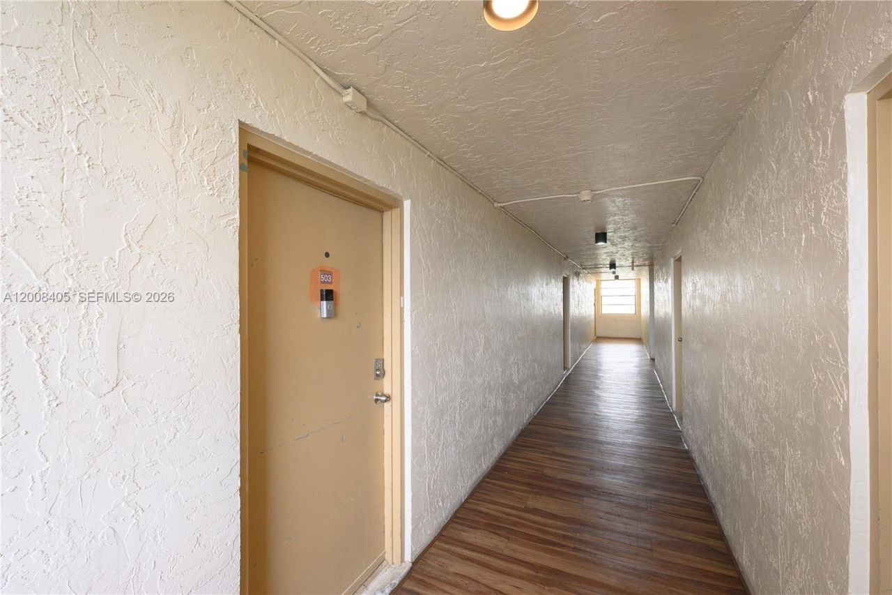 6195 Rock Island Rd , Unit 503, Tamarac, FL 33319 Photo