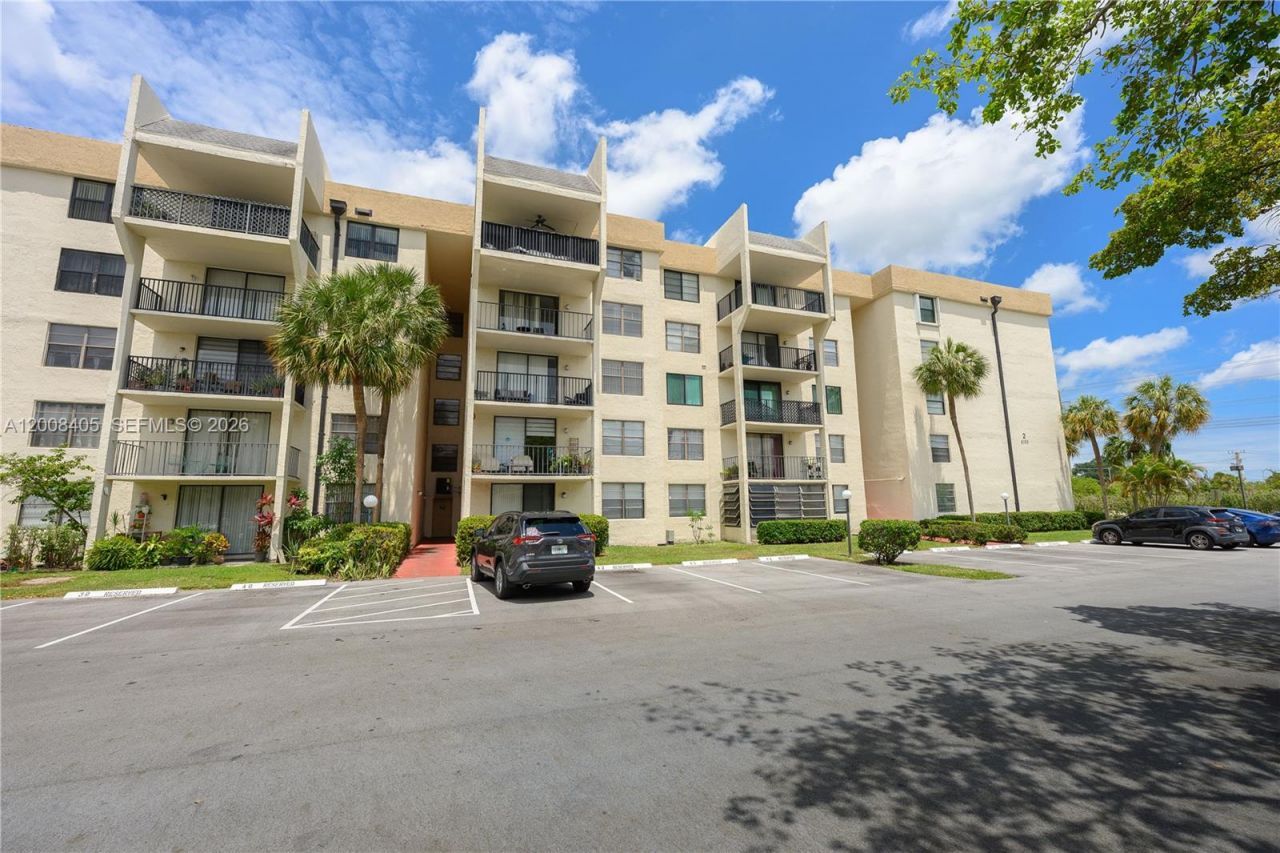 6195 Rock Island Rd , Unit 503, Tamarac, FL 33319 Photo