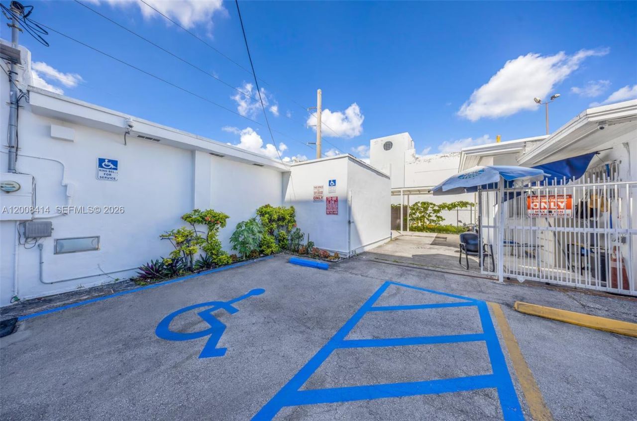 2597 SW 37th Ave, Miami, FL 33133 Photo