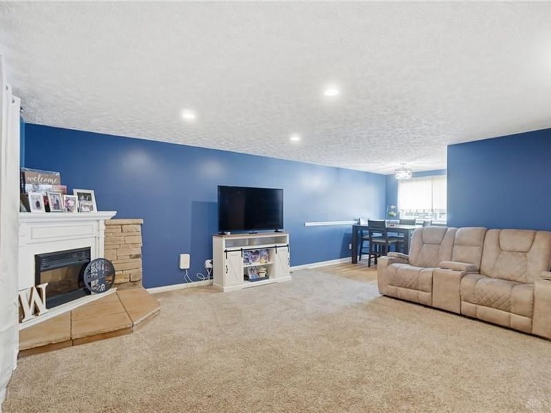 6629 Hubbard Drive, Huber Heights, OH 45424 Photo 10