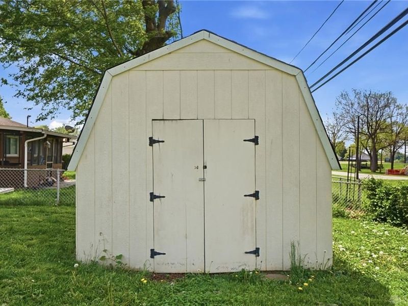 6629 Hubbard Drive, Huber Heights, OH 45424 Photo 39