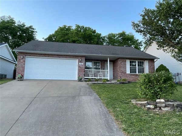 718 Fairway Boulevard, Cape Girardeau, MO 63701