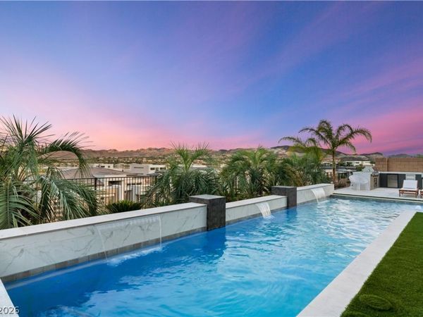 144 Tre Pietre Street, Henderson, NV 89011