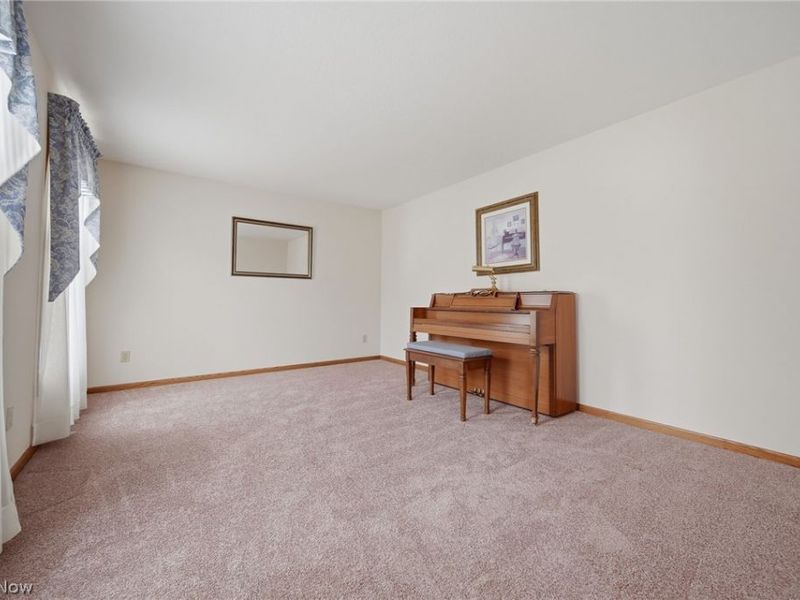 2200 Rohrer Street NW, North Canton, OH 44720 Photo 17